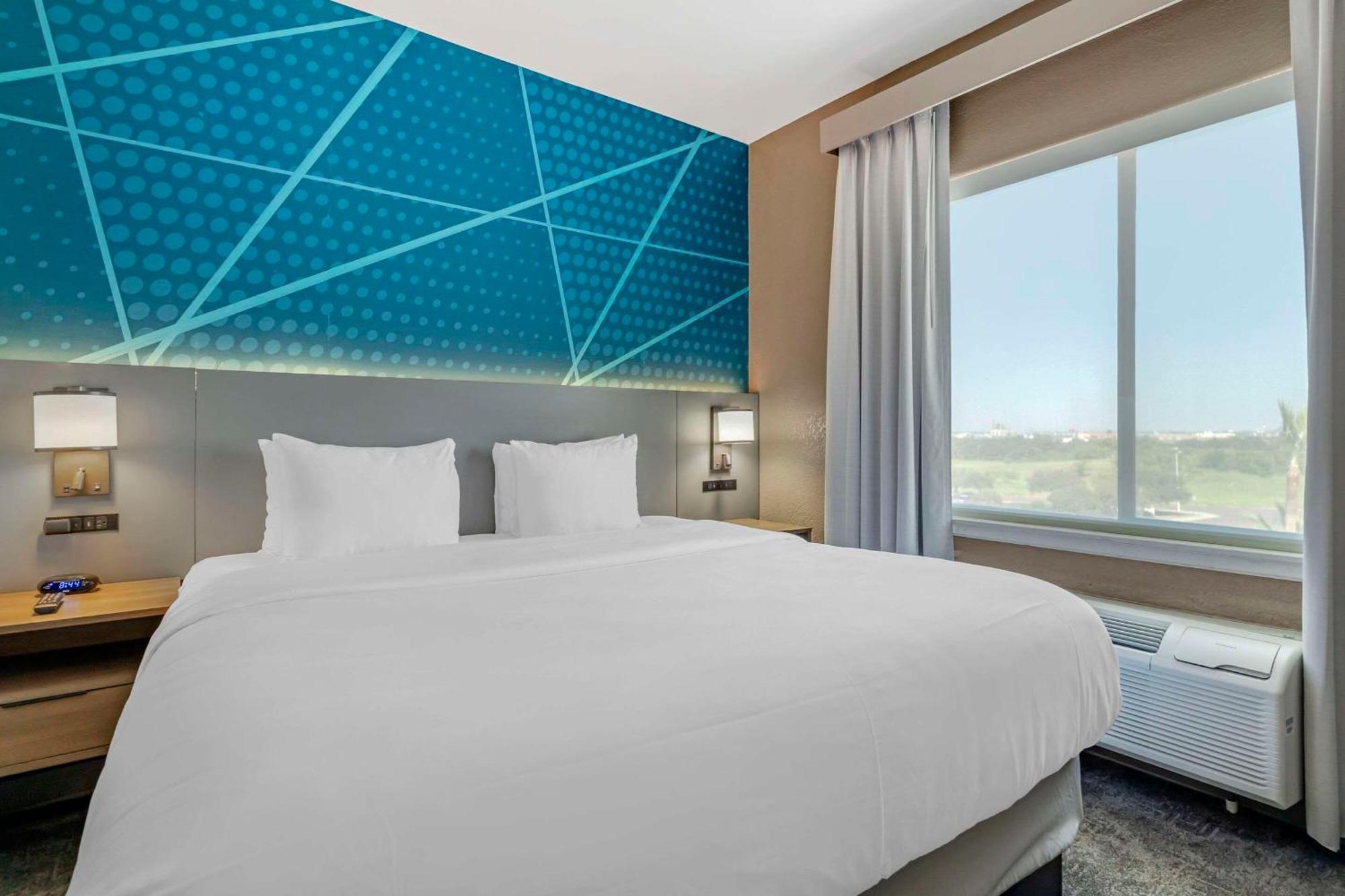 Amerik Suites Laredo at Mall Del Norte Buitenkant foto